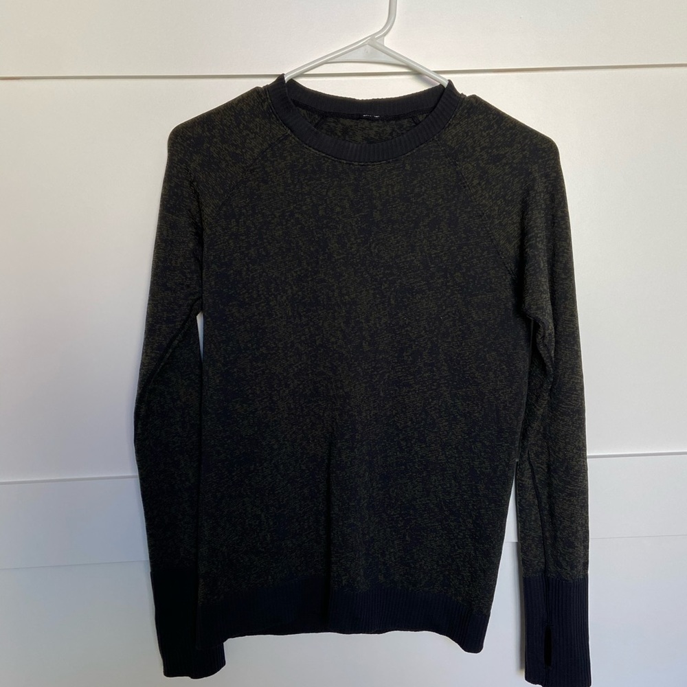 Lululemon long sleeve shirt